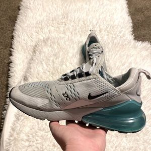 Nike Air Max 270-Grey/turquoise blue. Gently used size 7 youth:adult size 8.5.